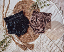 Load image into Gallery viewer, VELVET