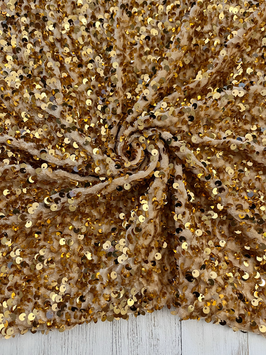 Velvet sequin