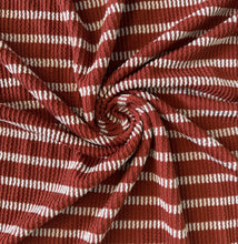 Load image into Gallery viewer, Waved stripes
