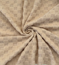 Load image into Gallery viewer, Checkered jacquard
