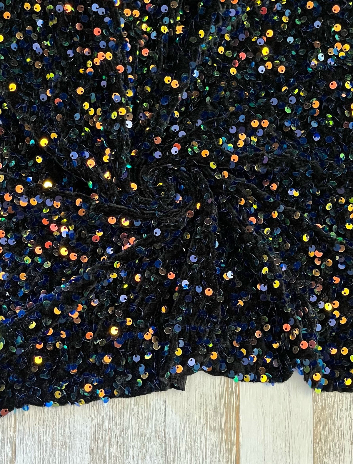 Velvet sequin IRIDISCENT