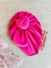 Load image into Gallery viewer, PLUSHY velvet
