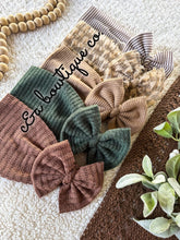 Load image into Gallery viewer, Sweater
