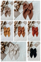 Load image into Gallery viewer, Suede
