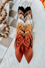 Load image into Gallery viewer, Suede
